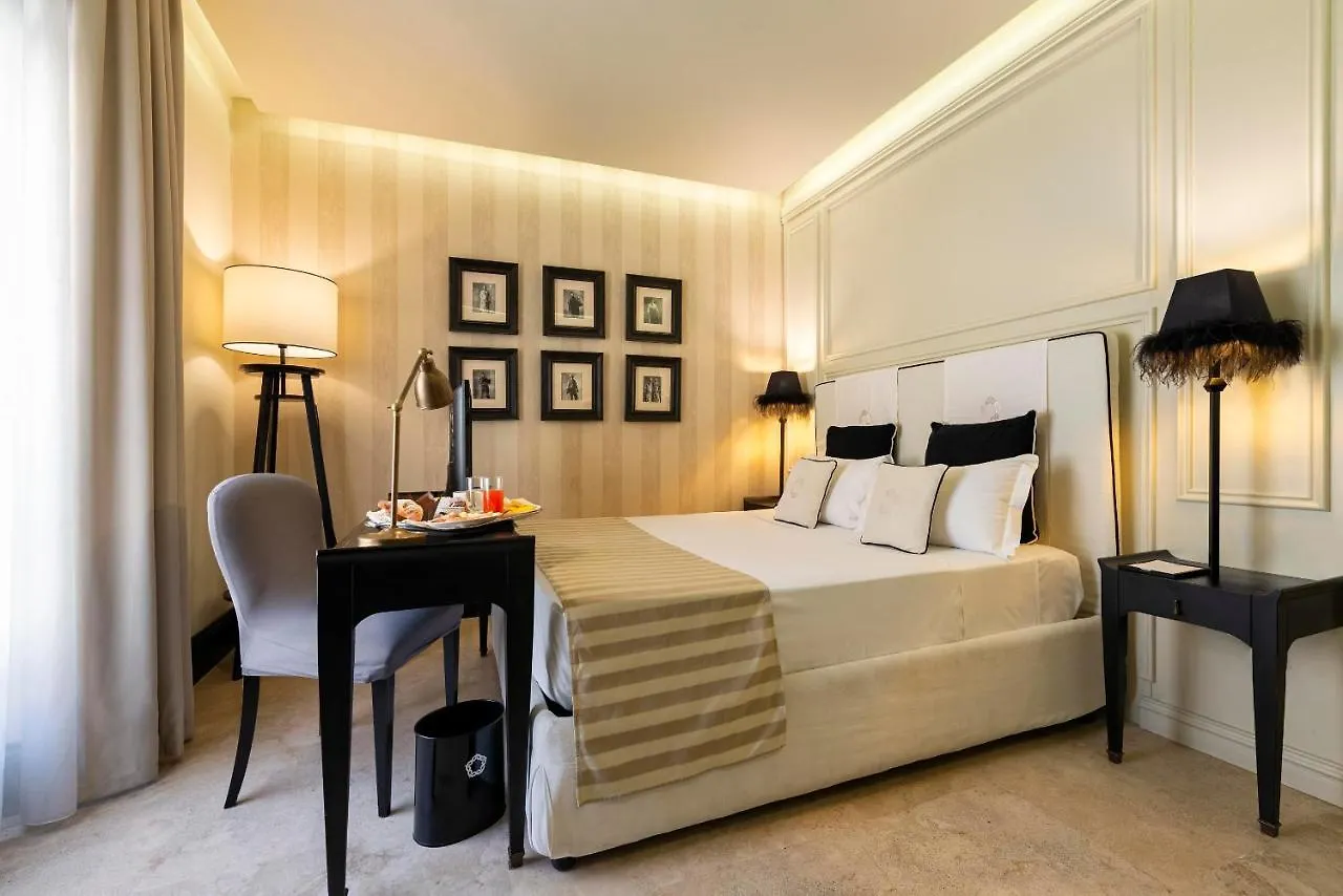 Profumo Maison Colosseo Rom 3*,